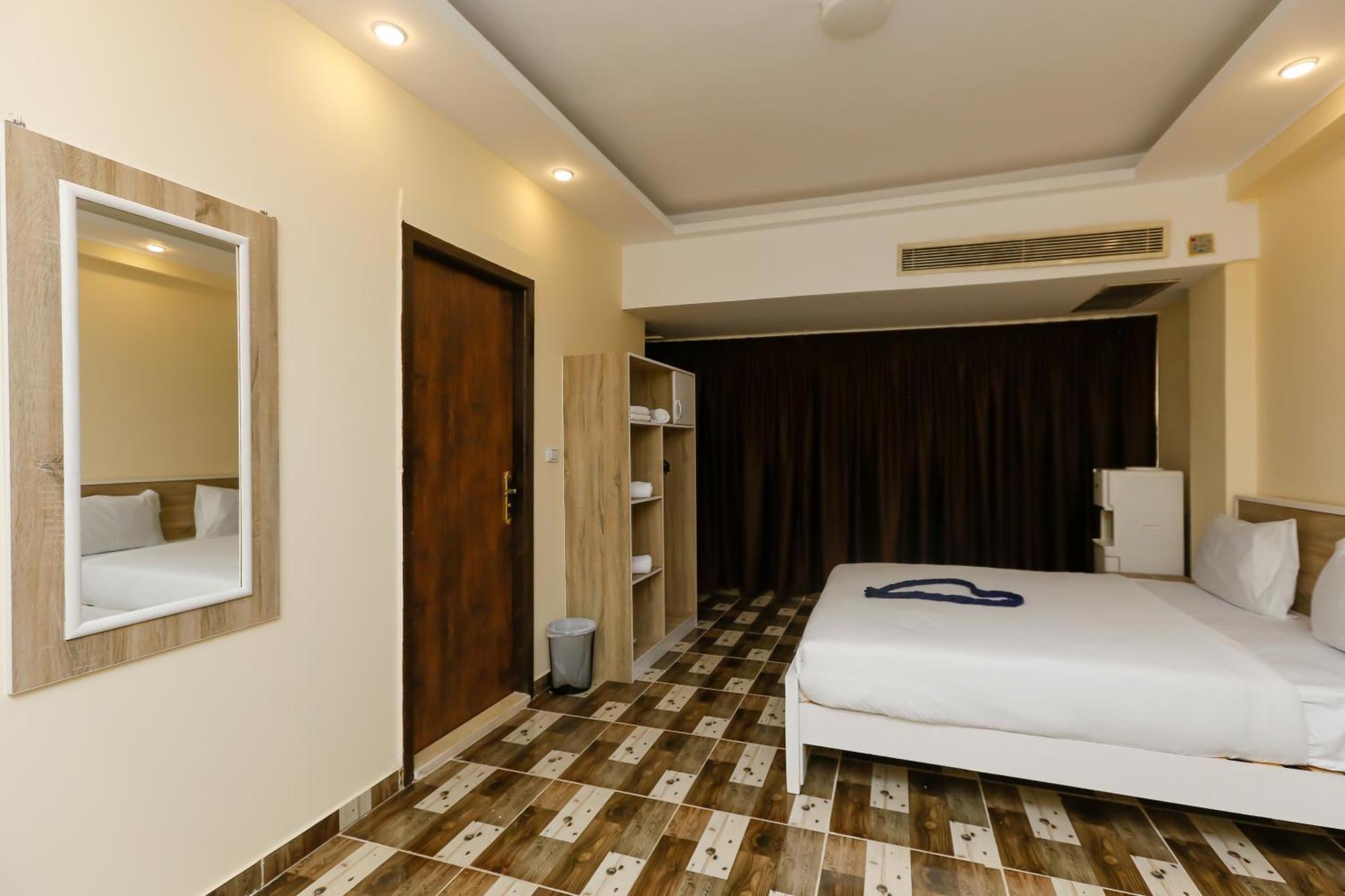 Turquoise Pyramids Gate Hotel City Centre Kafret el-Gabal Buitenkant foto